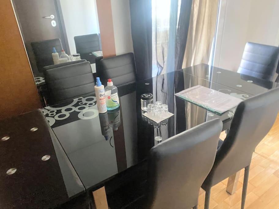 2Bdr Boutique Full Apt In Plaka Athens Ngoại thất bức ảnh
